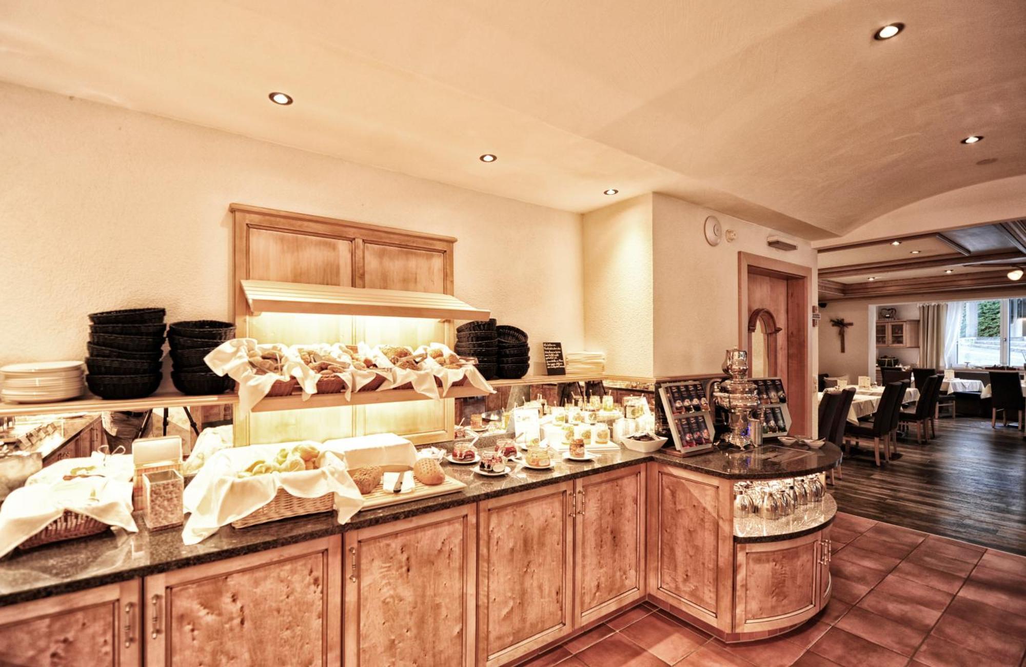 Hotel Arnika Ischgl Zewnętrze zdjęcie