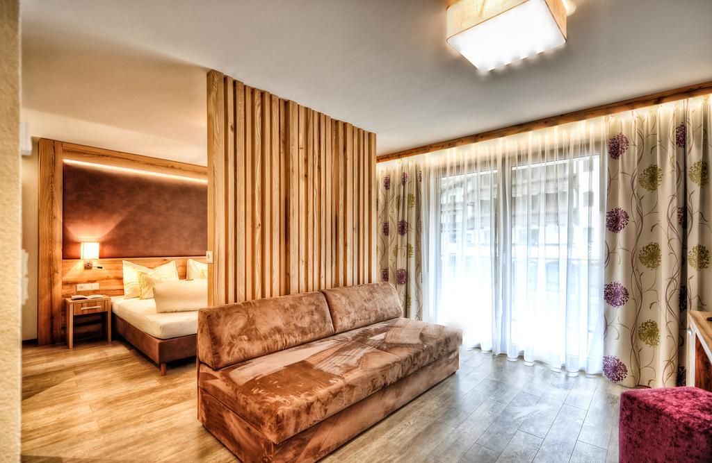 Hotel Arnika Ischgl Zewnętrze zdjęcie