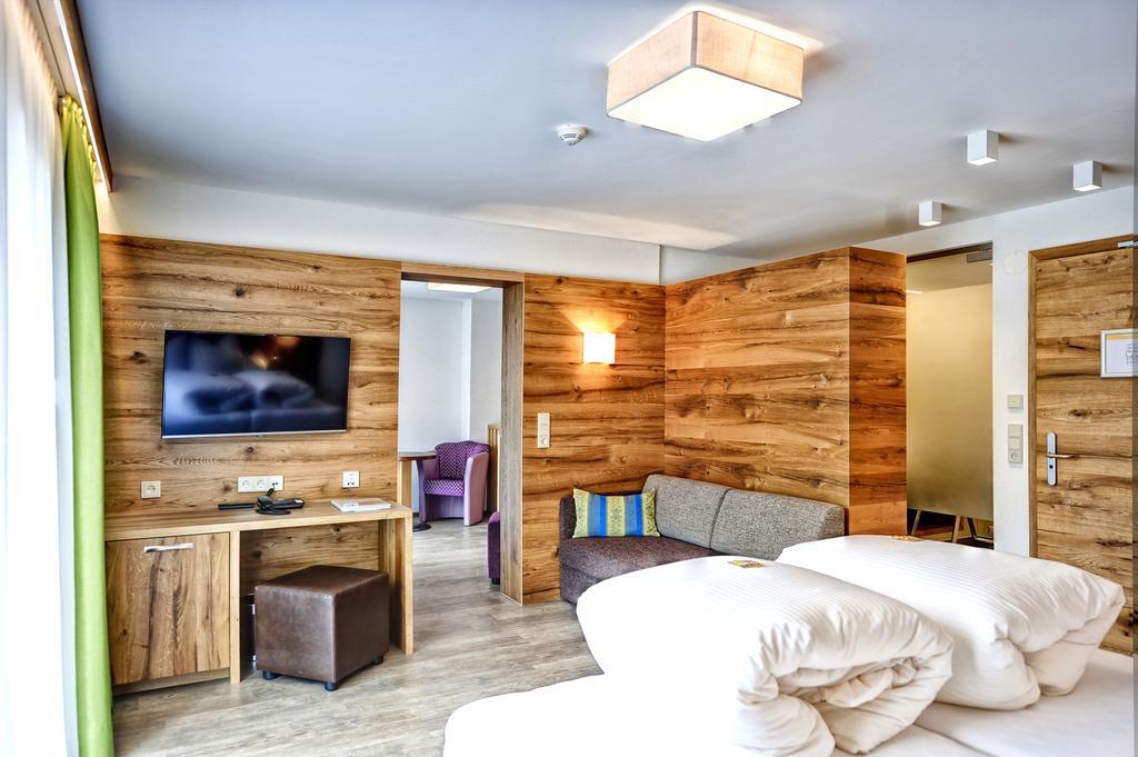 Hotel Arnika Ischgl Zewnętrze zdjęcie